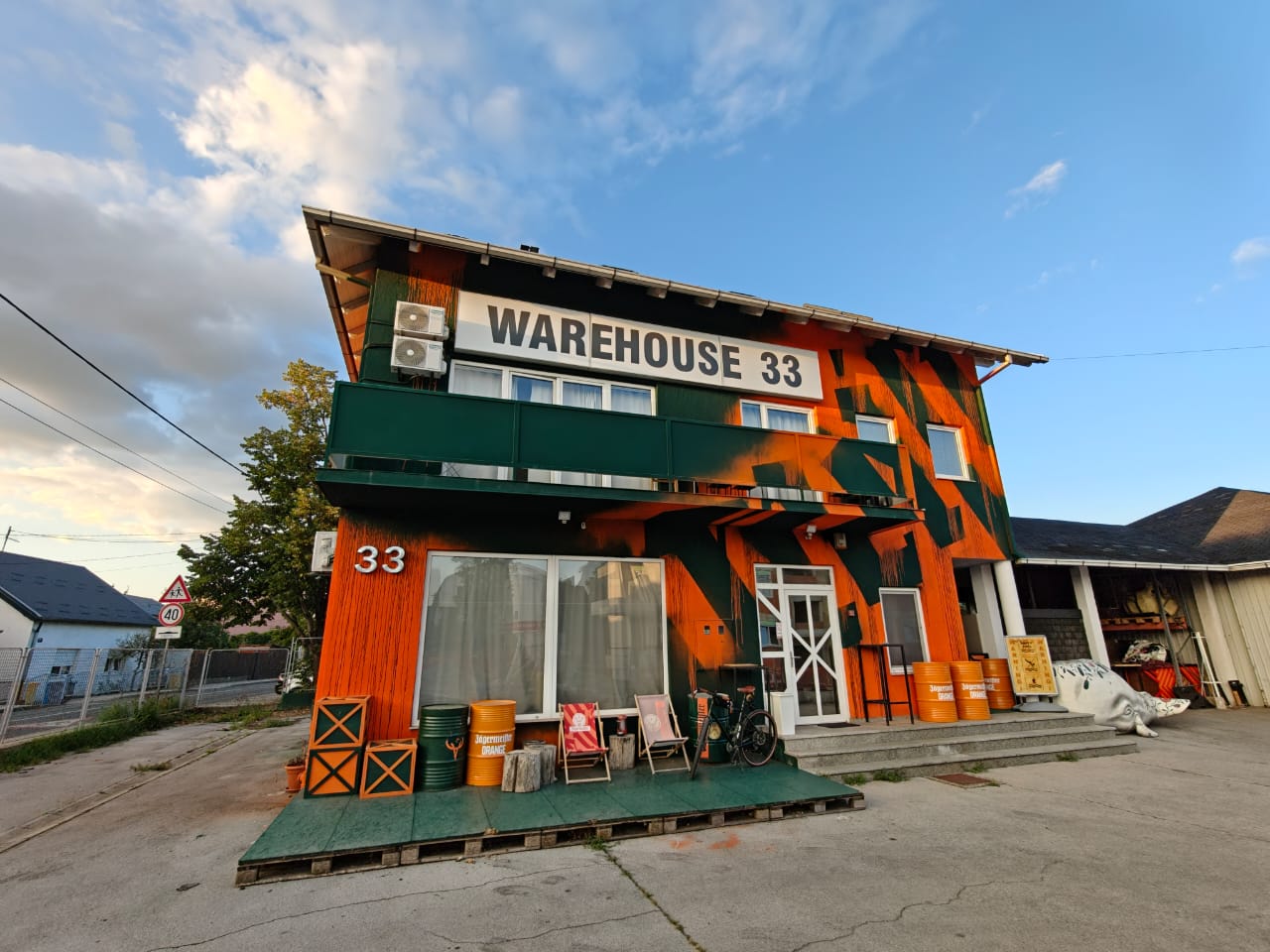 Warehouse 33 Zagreb - Modern aparthotel exterior